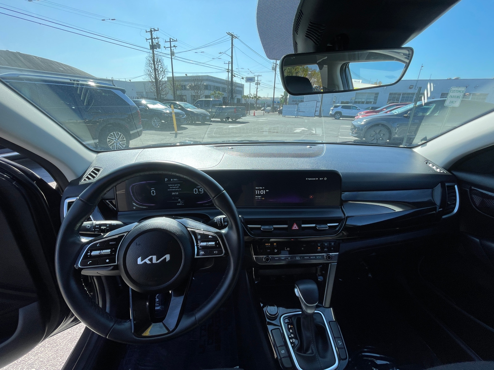 Thumbnail: 2025 Kia Seltos - 3