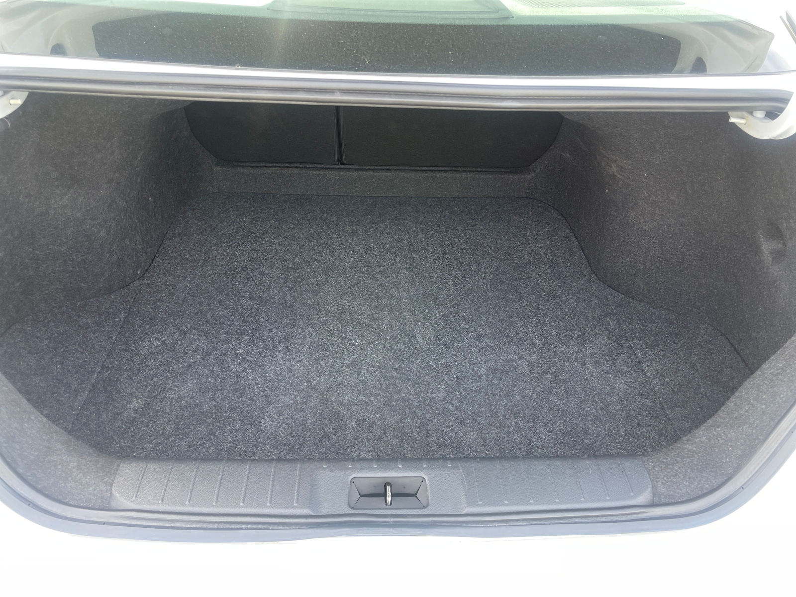 Thumbnail: 2025 Nissan Sentra - 6