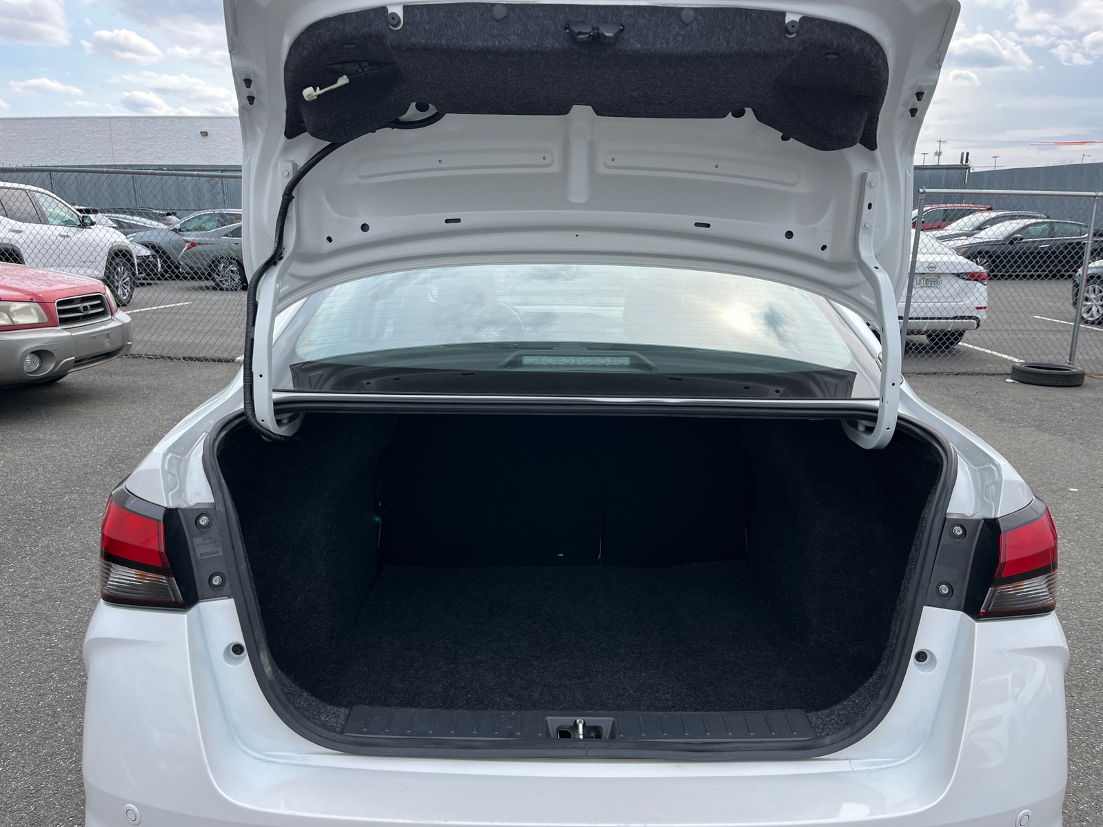 Thumbnail: 2025 Nissan Versa - 5