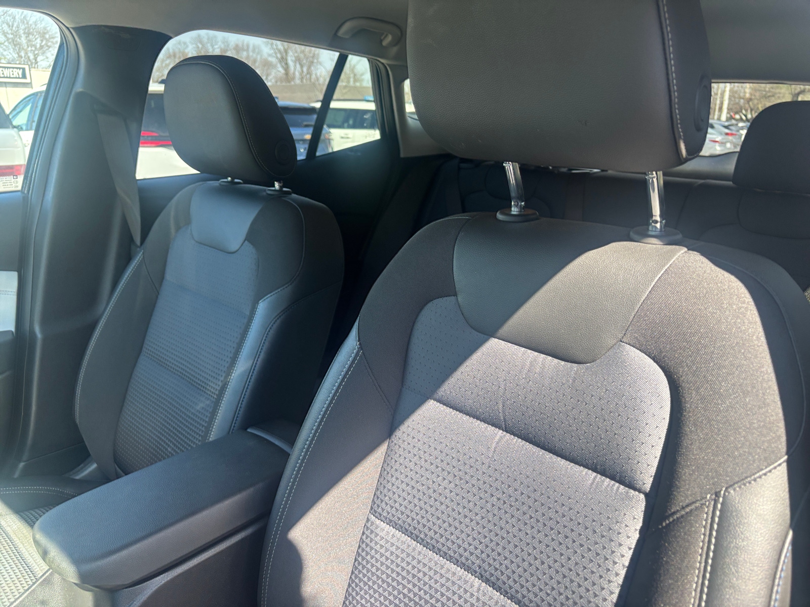 Thumbnail: 2025 Chevrolet Trax - 2