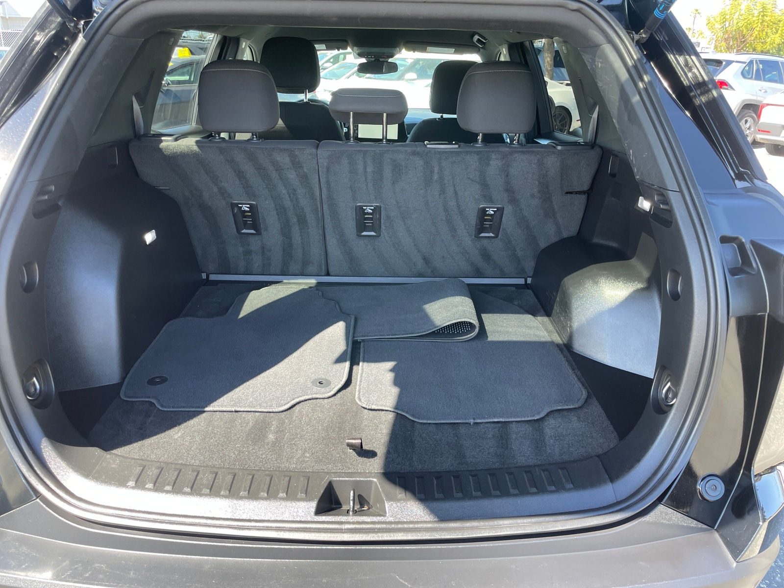 Thumbnail: 2025 Chevrolet Equinox - 6