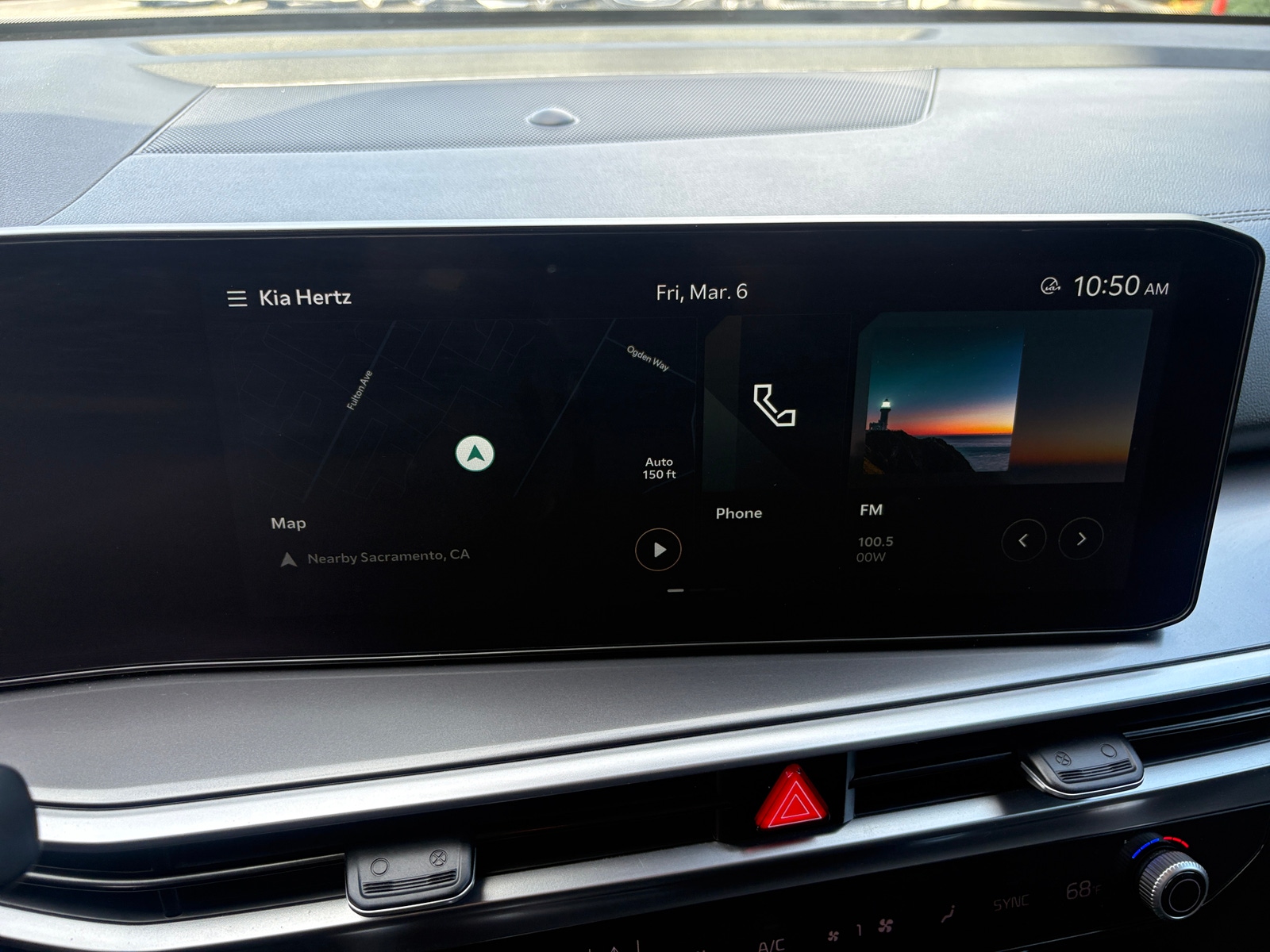 Thumbnail: 2024 Kia Sorento - 4