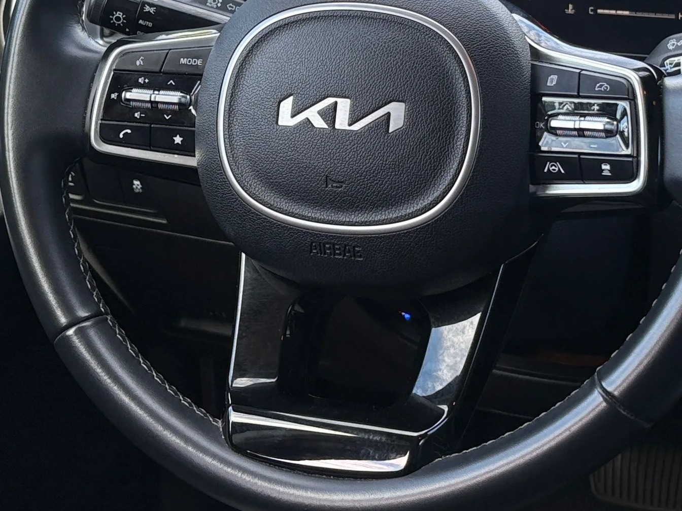 Thumbnail: 2024 Kia Sorento - 5