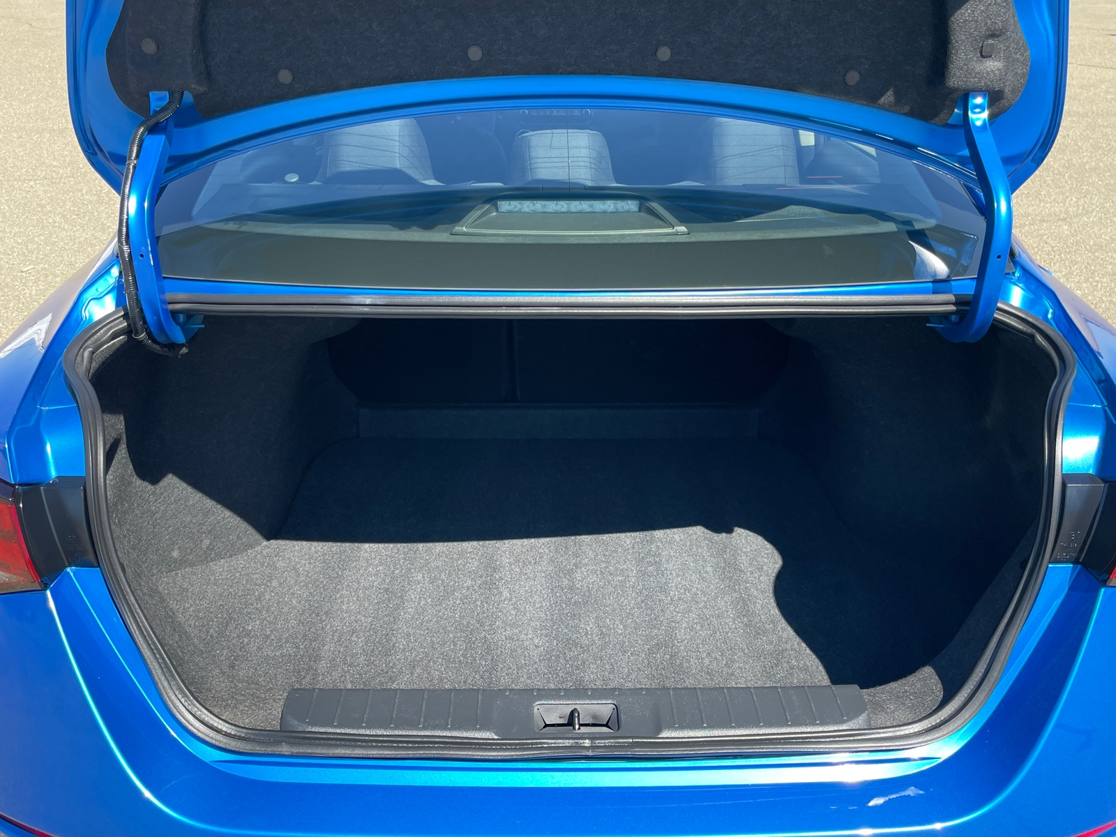 Thumbnail: 2025 Nissan Sentra - 6