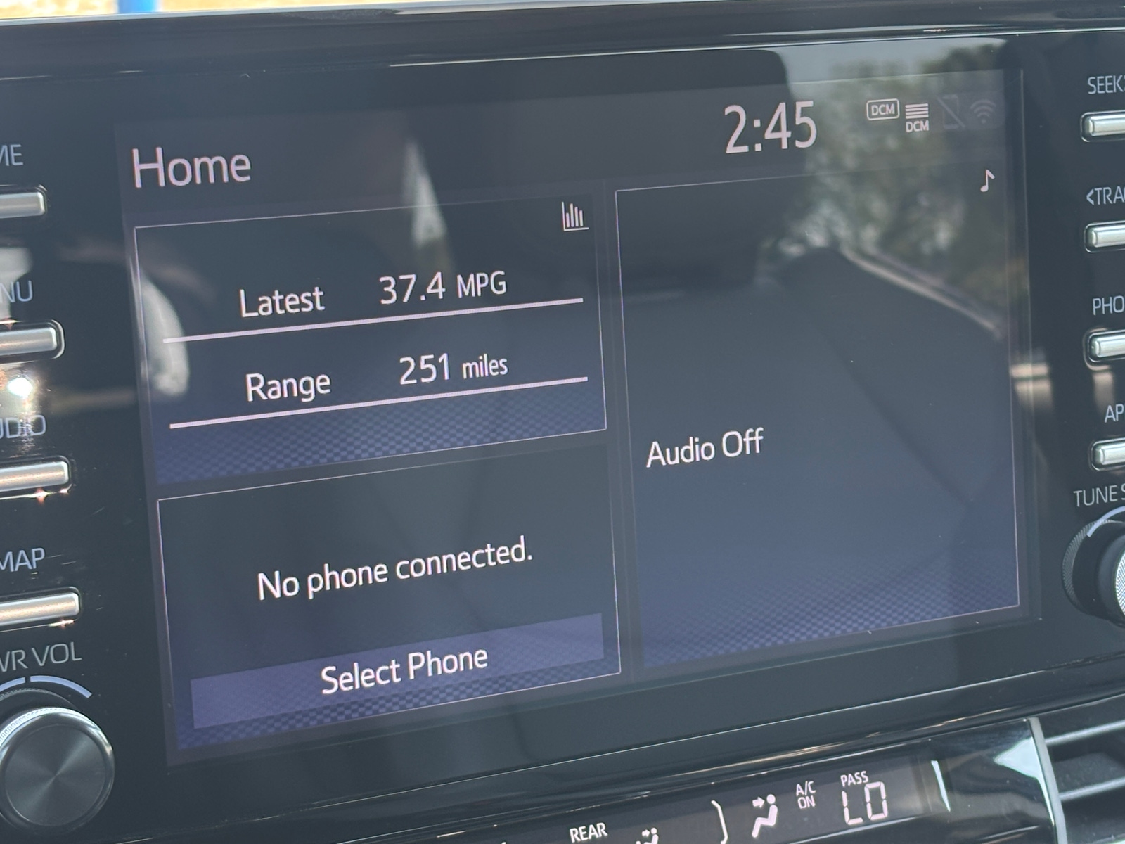 Thumbnail: 2024 Toyota Sienna - 3