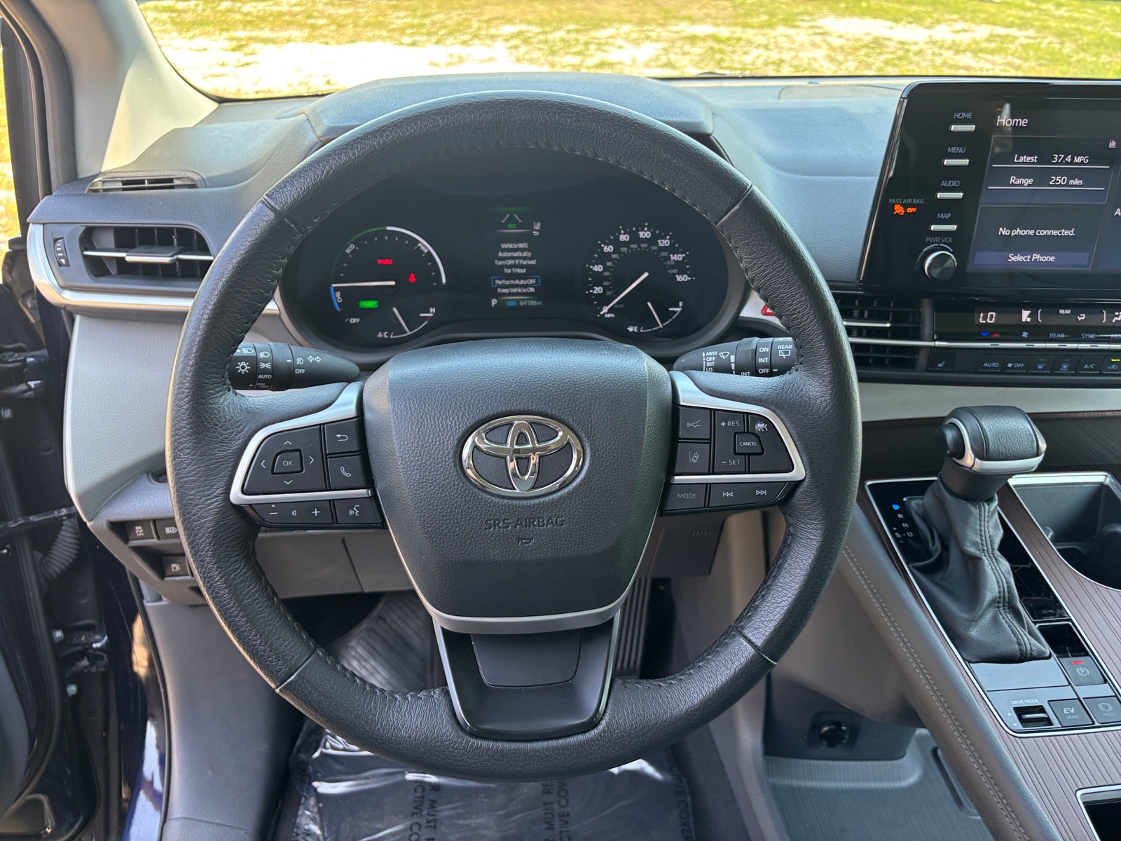 Thumbnail: 2024 Toyota Sienna - 4