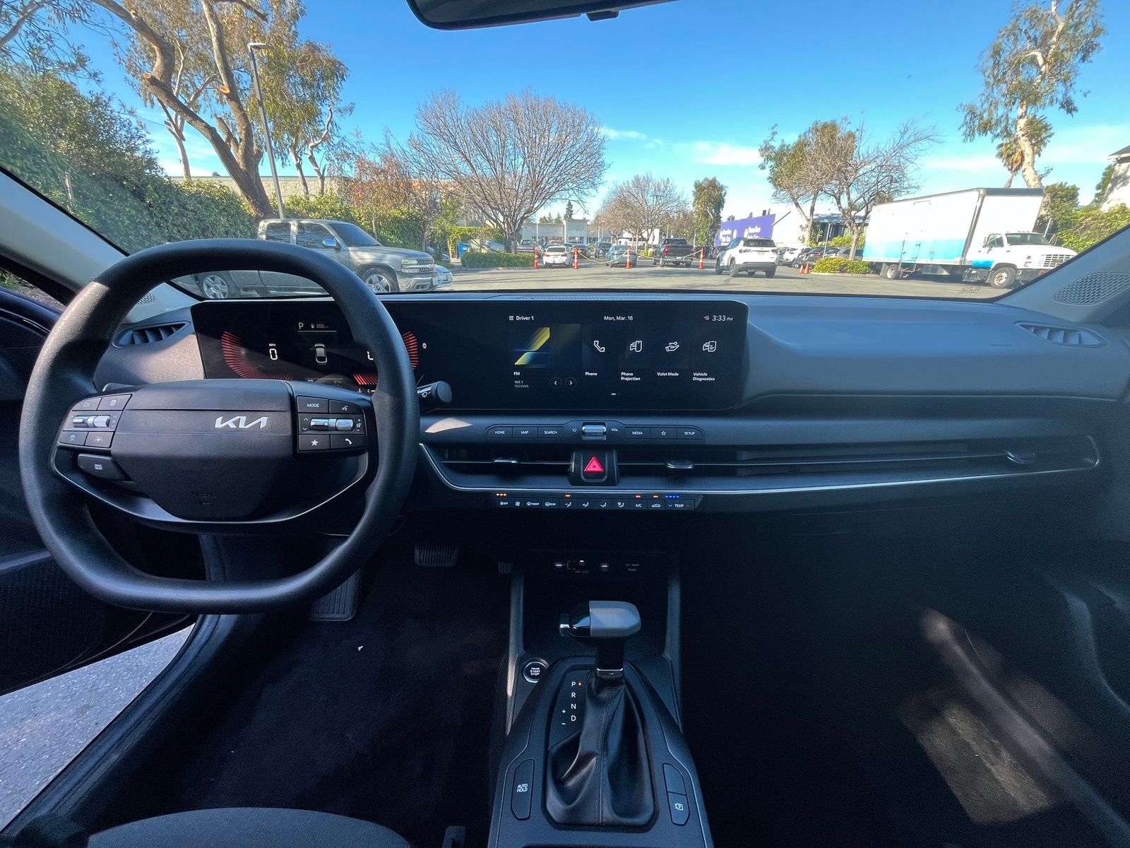 Thumbnail: 2025 Kia K4 - 3