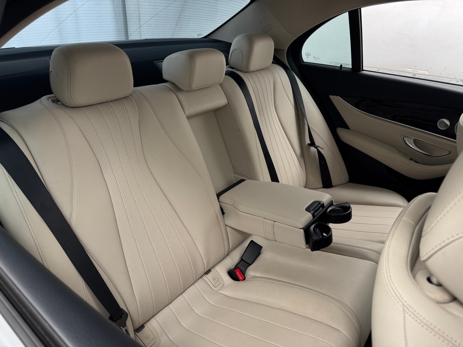 Thumbnail: 2020 Mercedes-Benz E-Class - 5