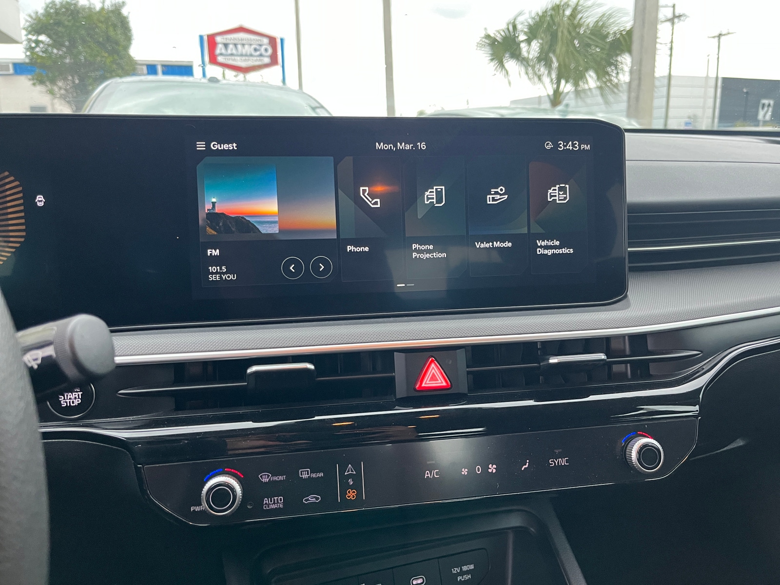 Thumbnail: 2025 Kia K5 - 4