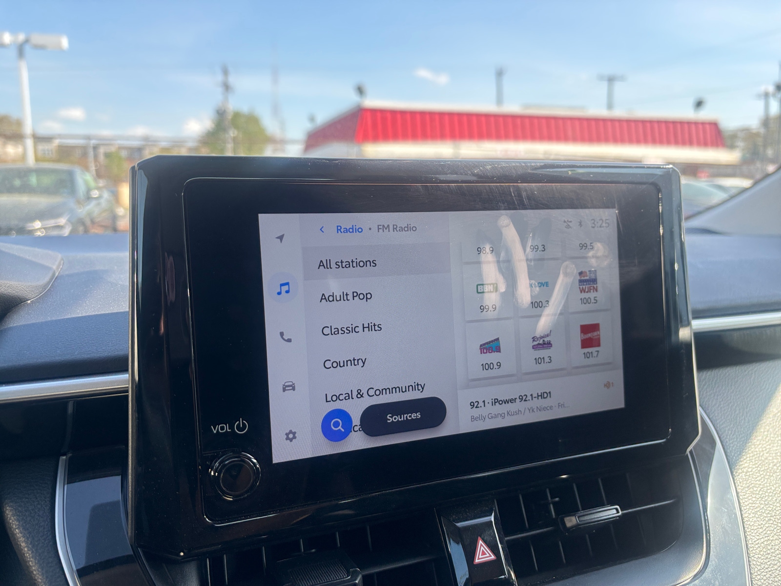 Thumbnail: 2025 Toyota Corolla - 4