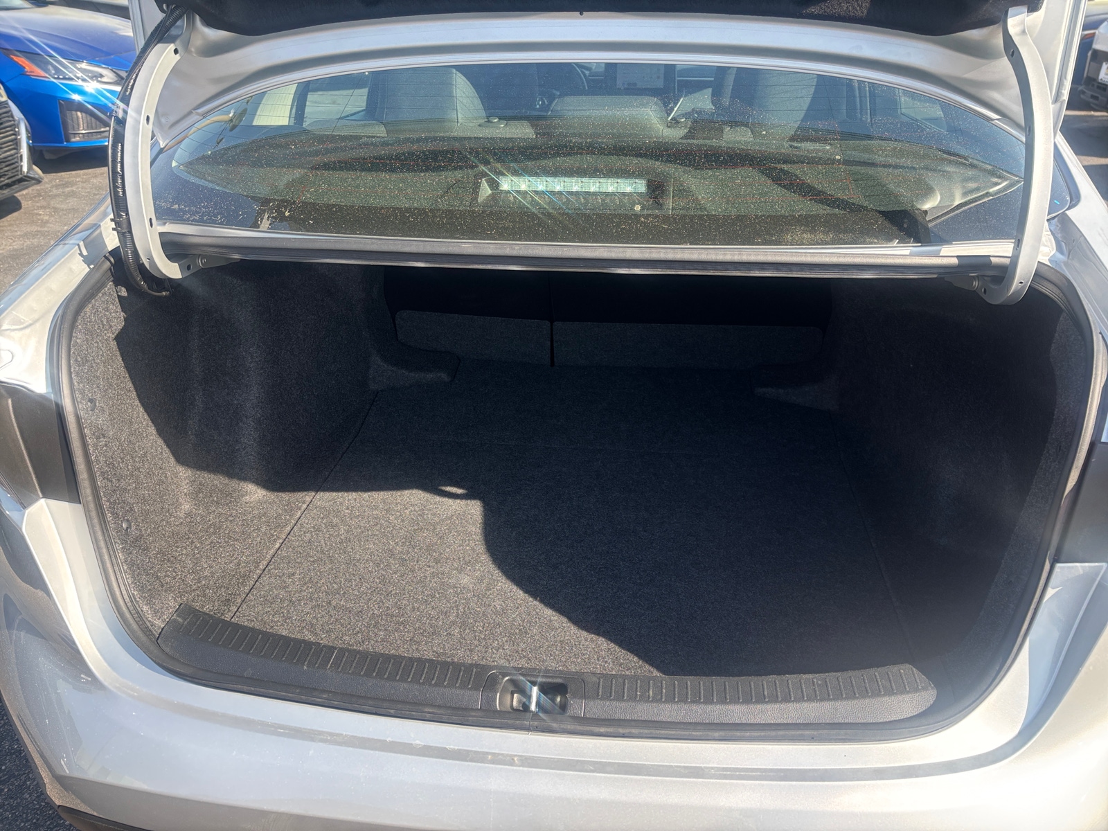 Thumbnail: 2025 Toyota Corolla - 6