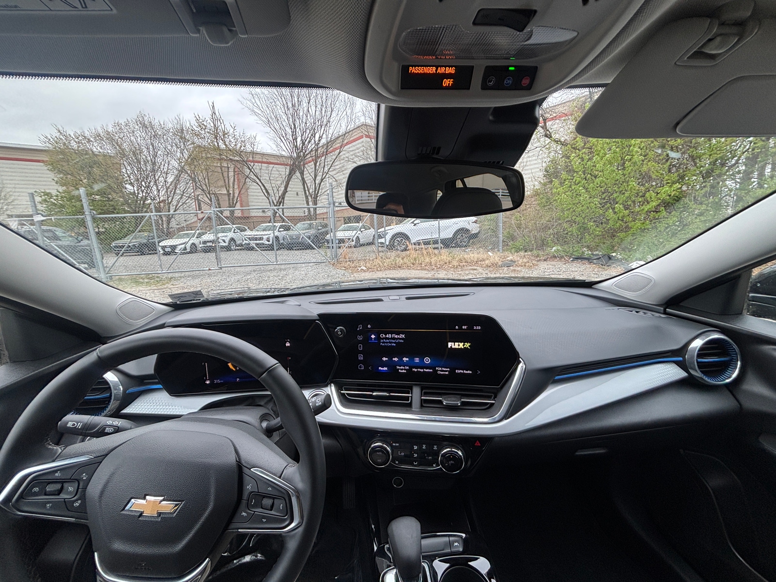 Thumbnail: 2025 Chevrolet Trax - 3