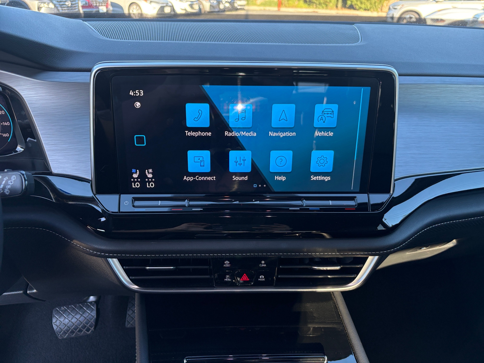 Thumbnail: 2025 Volkswagen Atlas - 3