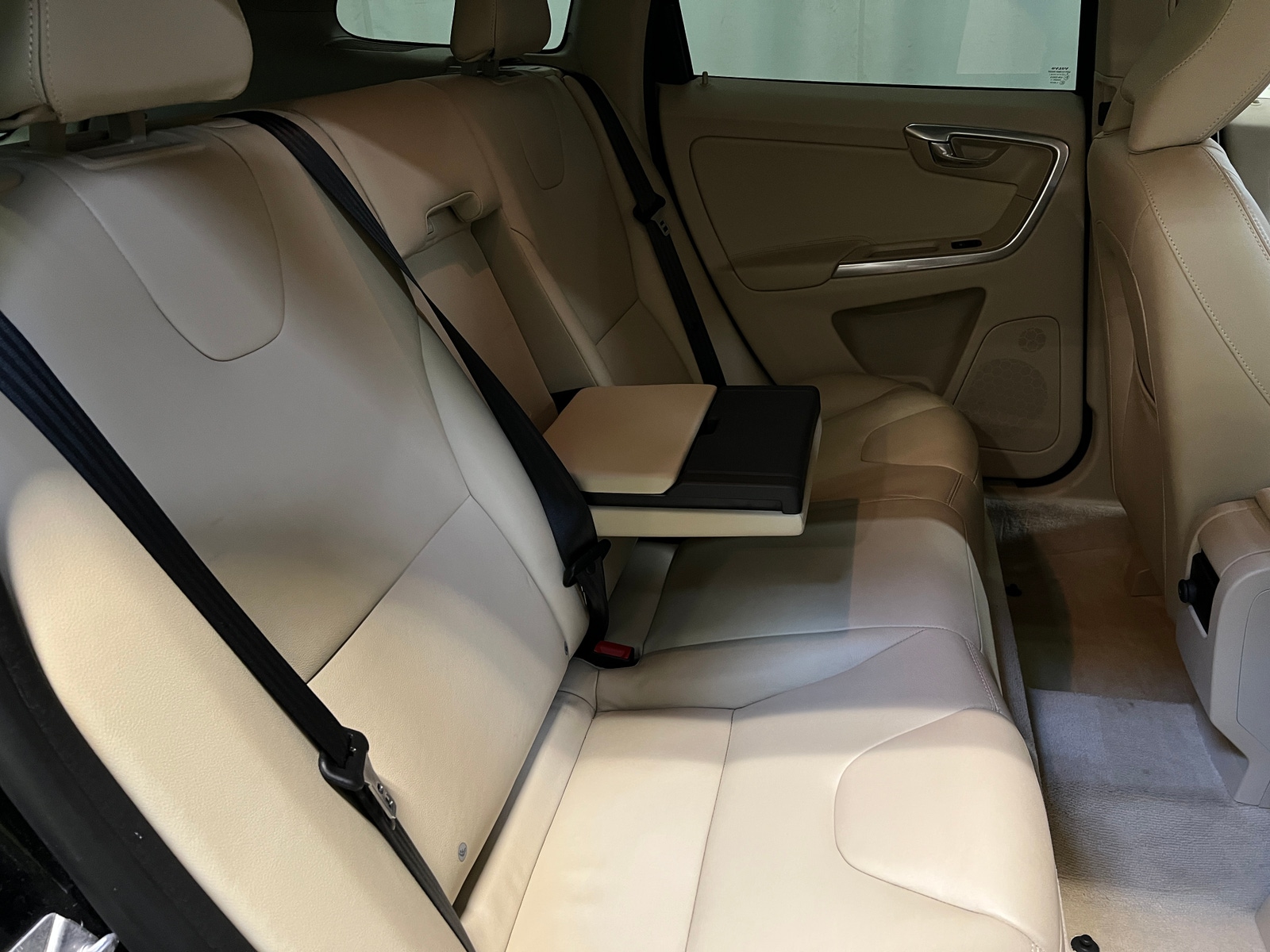 Thumbnail: 2015 Volvo XC60 - 5