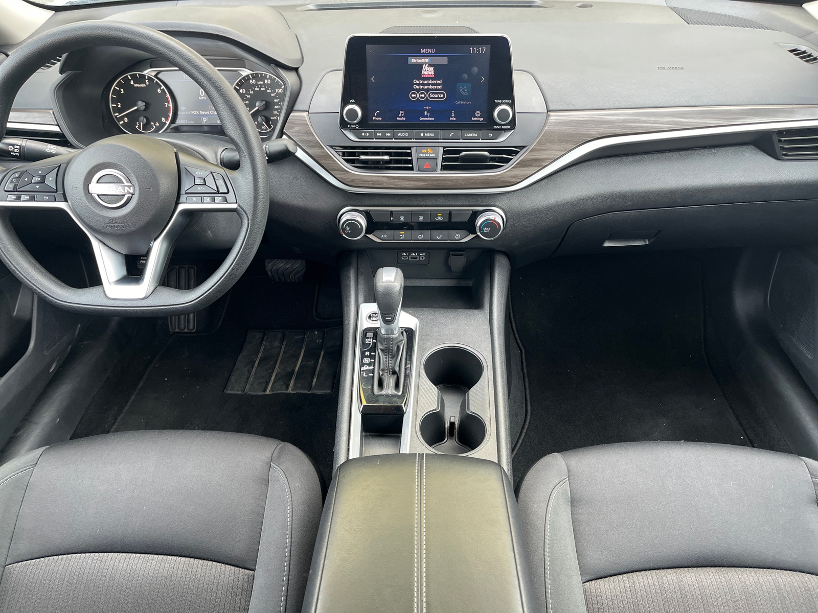 Thumbnail: 2025 Nissan Altima - 3