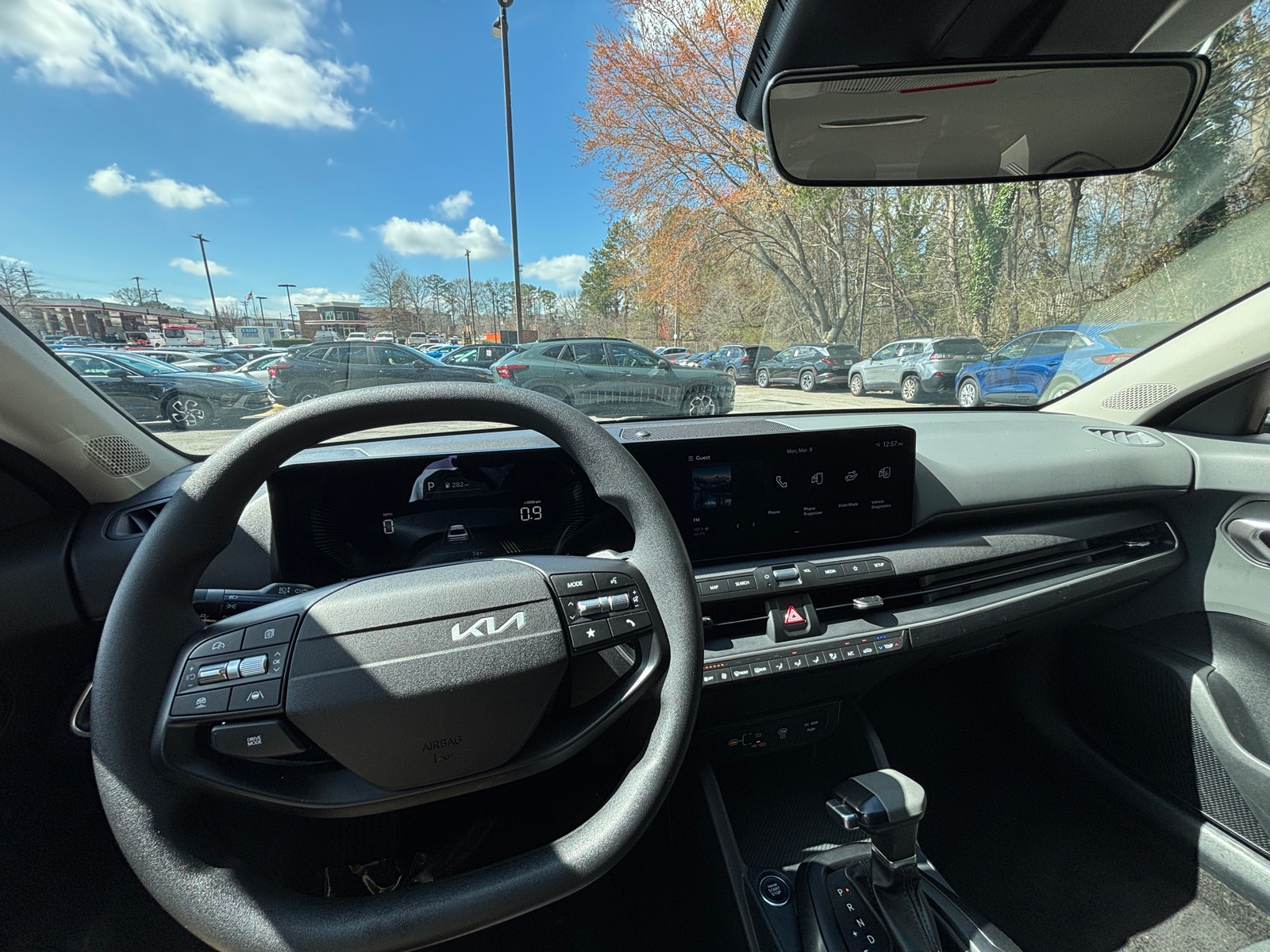 Thumbnail: 2025 Kia K4 - 3