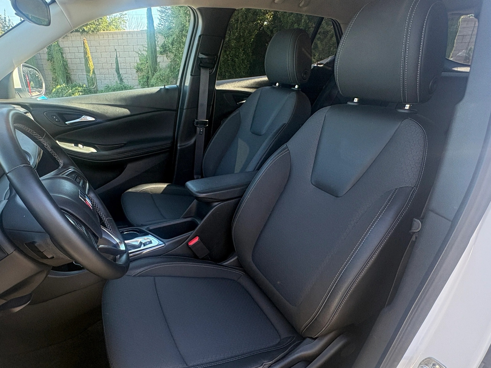 Thumbnail: 2025 Buick Encore GX - 2