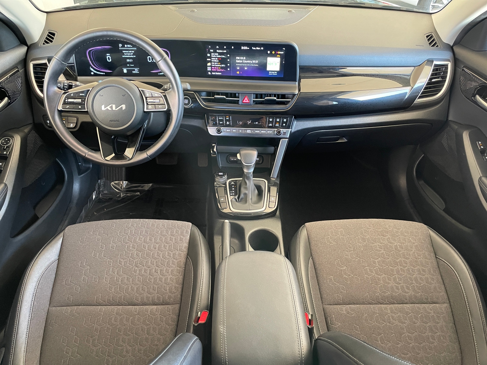 Thumbnail: 2025 Kia Seltos - 3