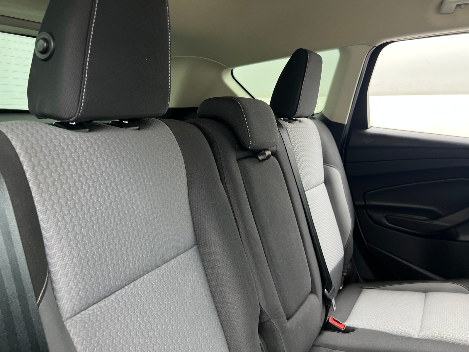 Thumbnail: 2017 Ford Escape - 6