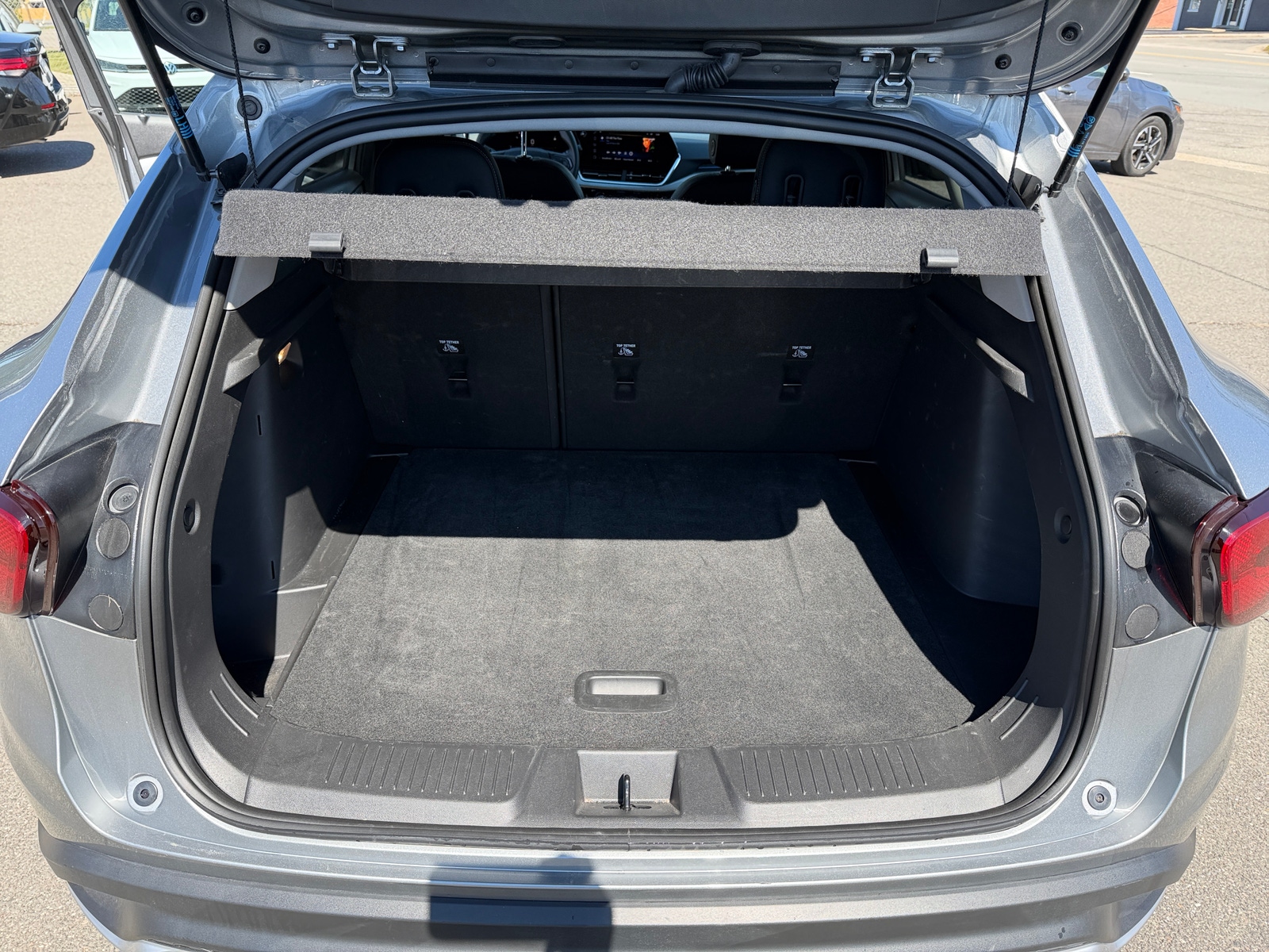 Thumbnail: 2025 Chevrolet Trax - 5