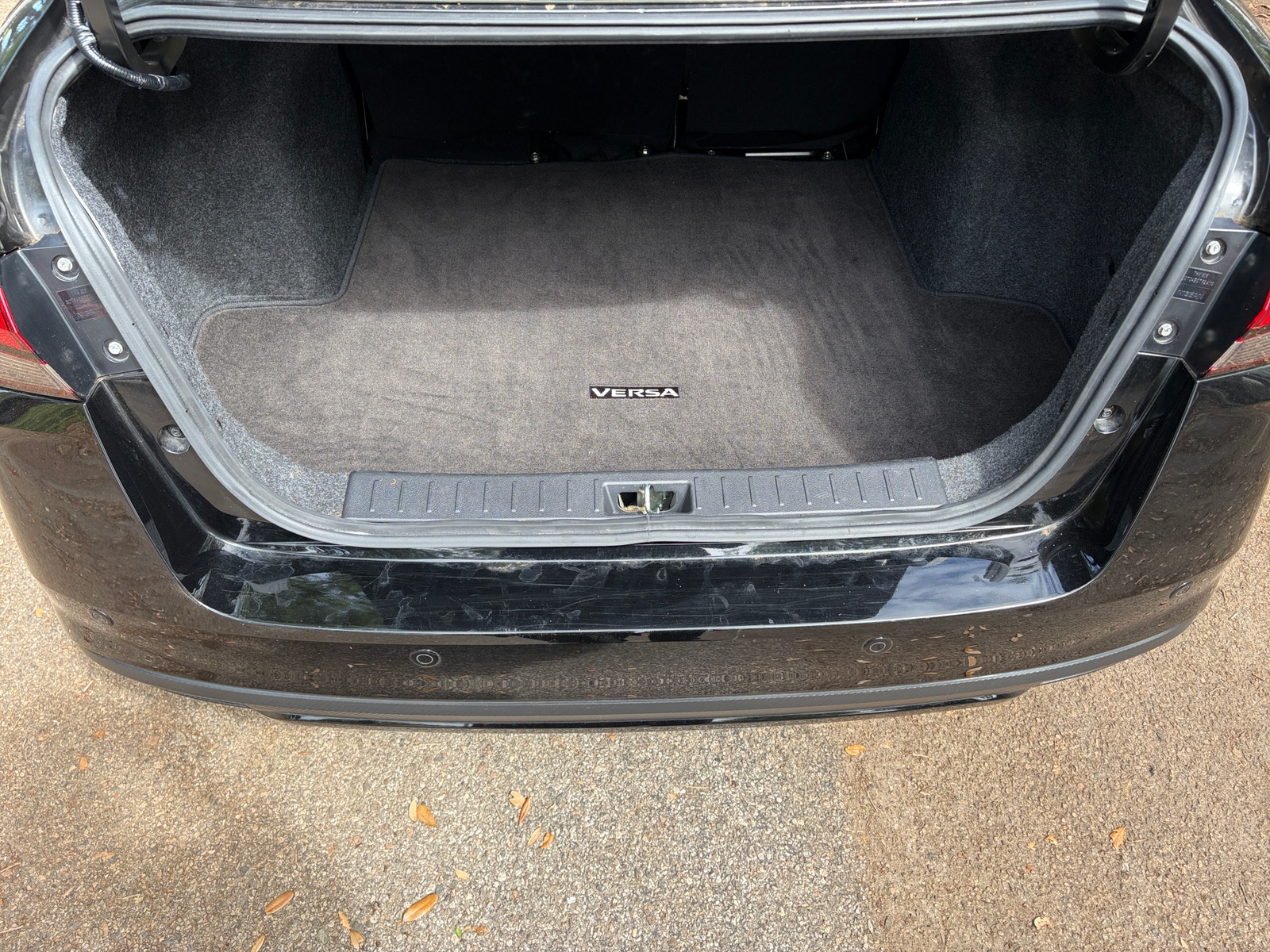 Thumbnail: 2025 Nissan Versa - 4