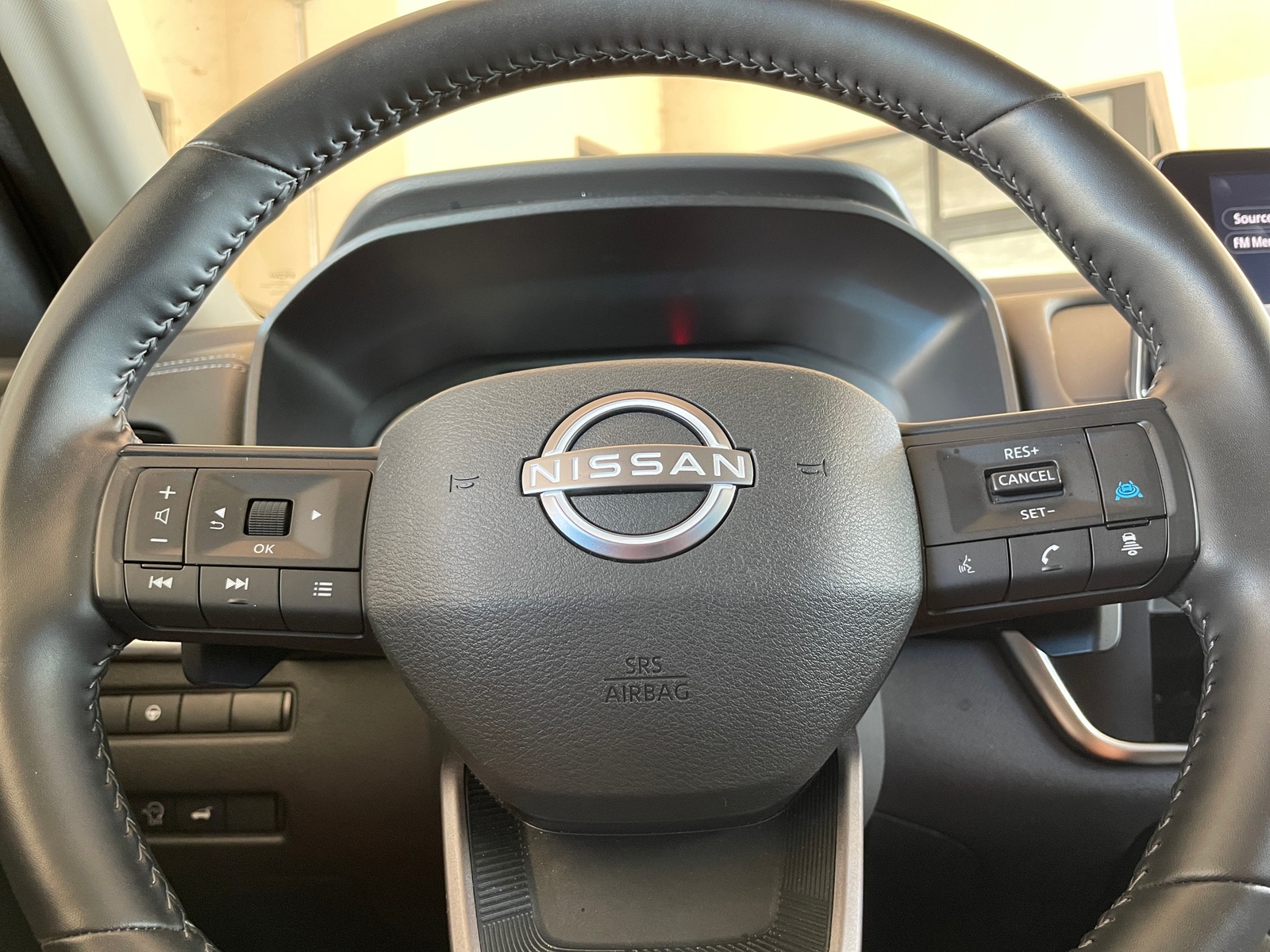 Thumbnail: 2025 Nissan Rogue - 4