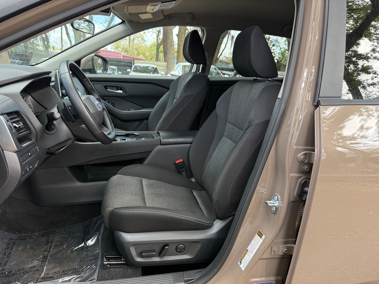 Thumbnail: 2025 Nissan Rogue - 2