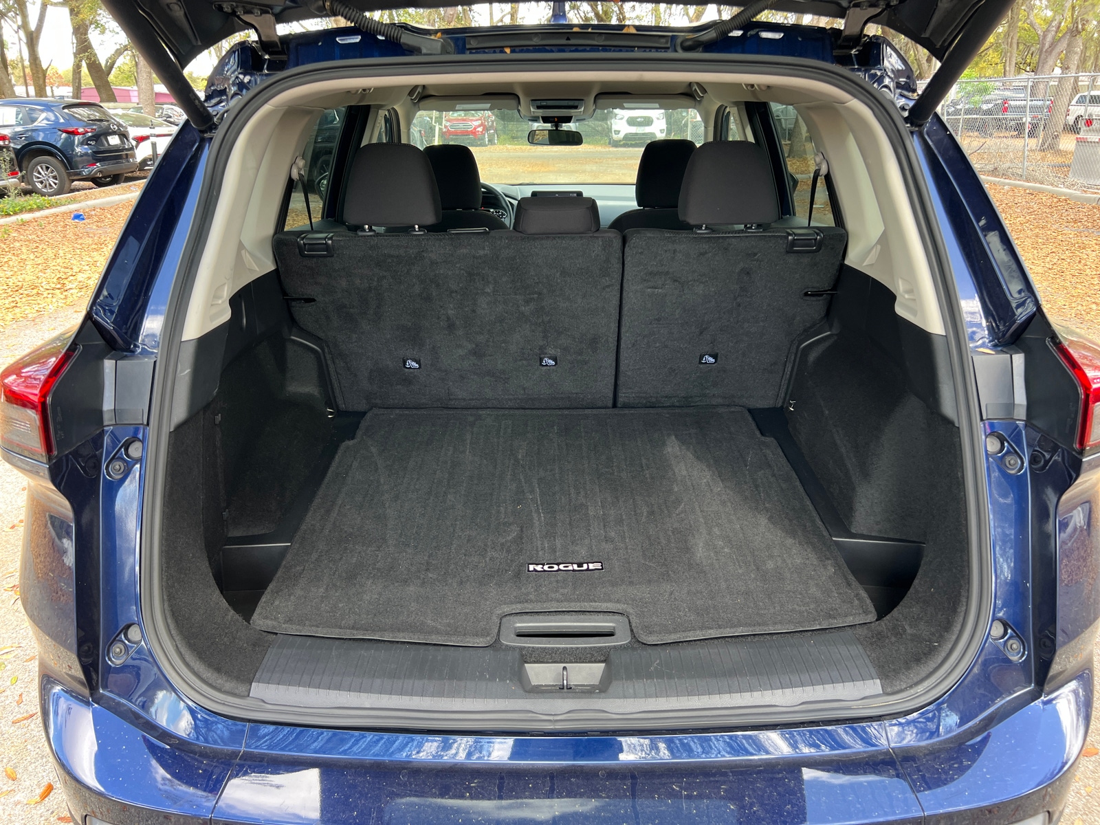 Thumbnail: 2025 Nissan Rogue - 4