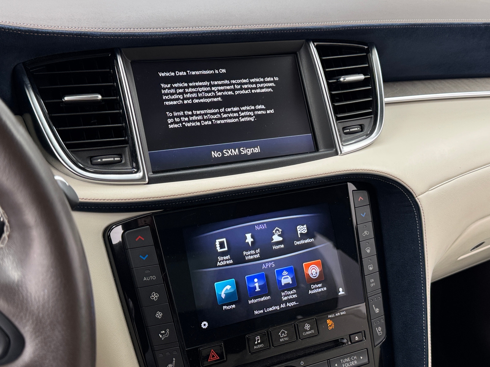 Thumbnail: 2019 INFINITI QX50 - 3