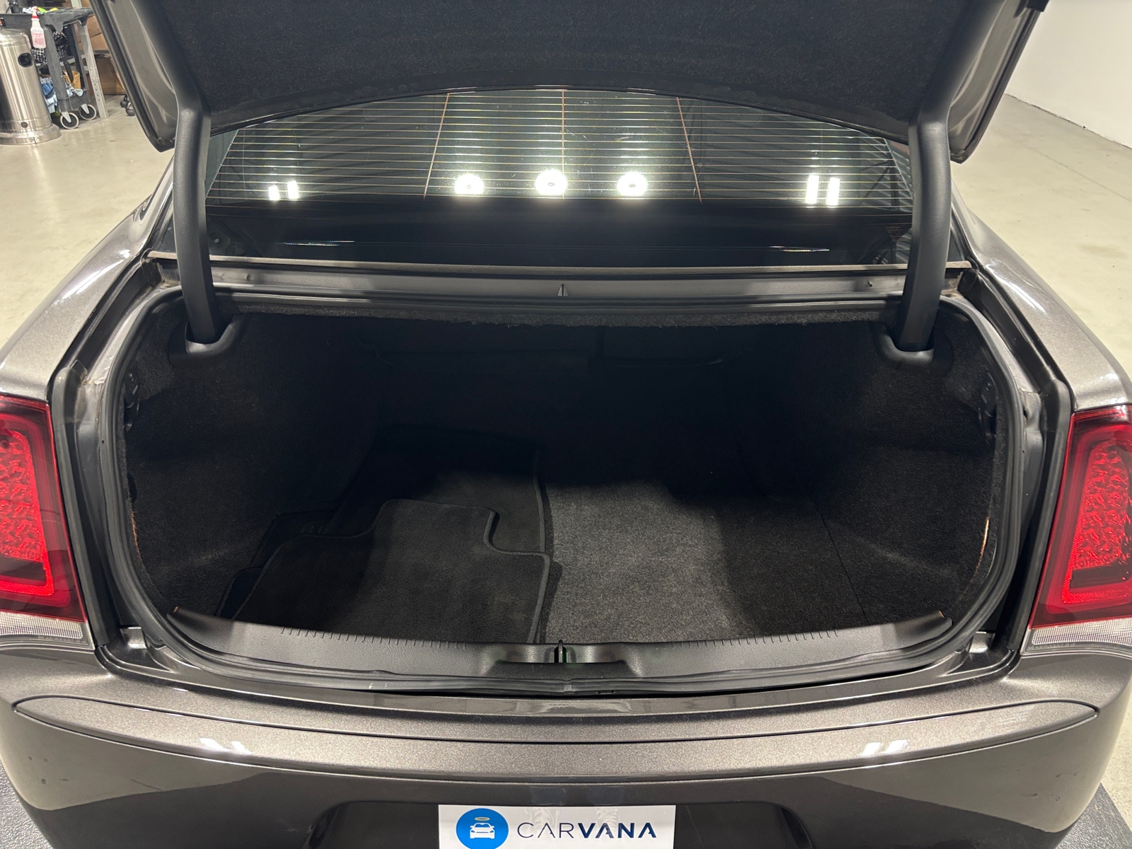 Thumbnail: 2018 Chrysler 300 - 6