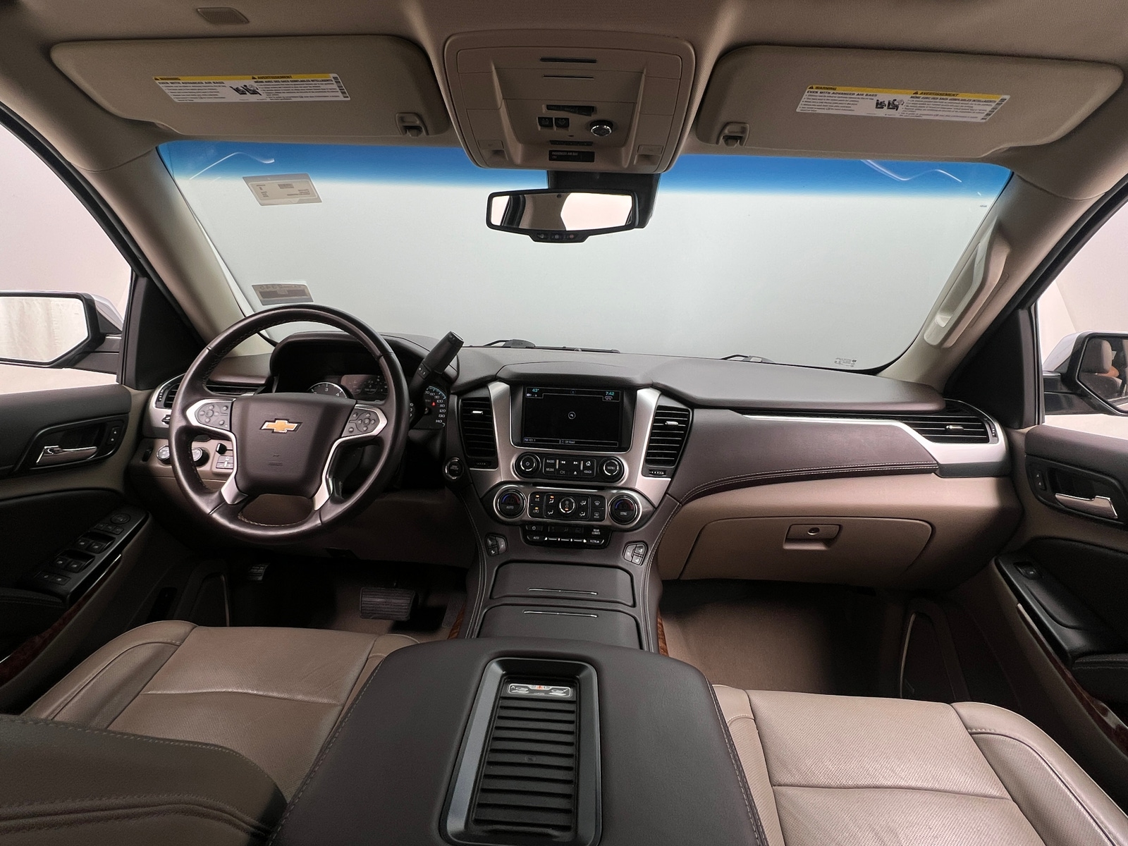 Thumbnail: 2019 Chevrolet Suburban - 2