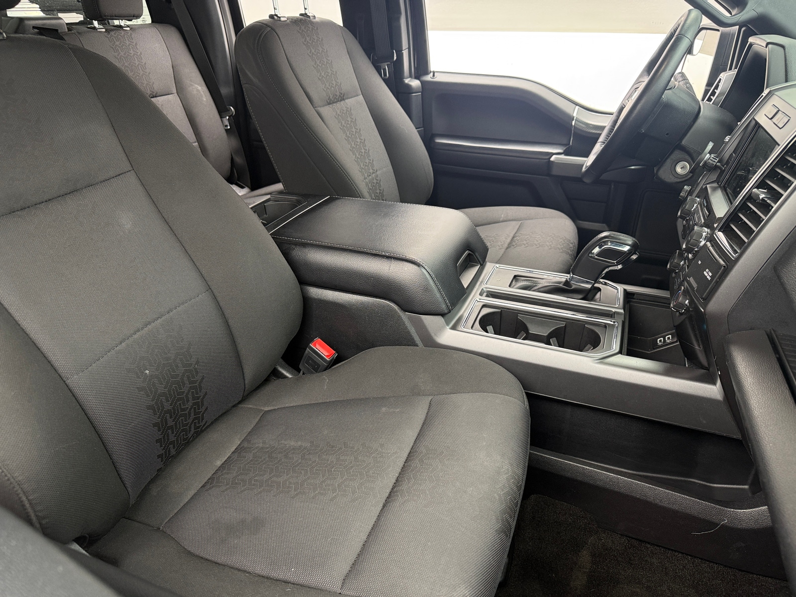 Thumbnail: 2018 Ford Econoline - 2