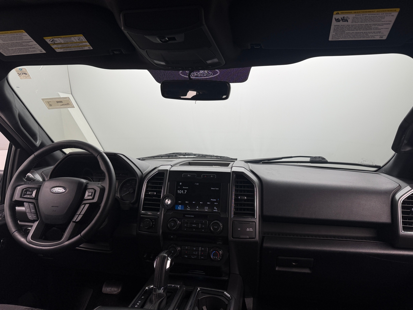 Thumbnail: 2018 Ford Econoline - 3