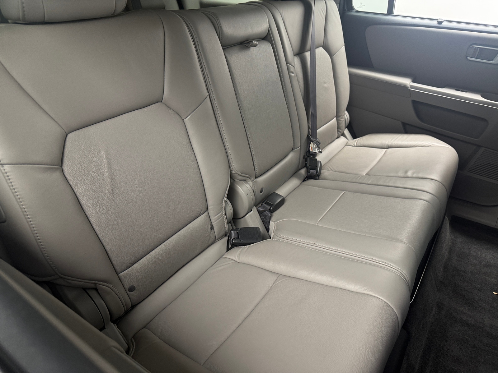 Thumbnail: 2011 Honda Pilot - 5