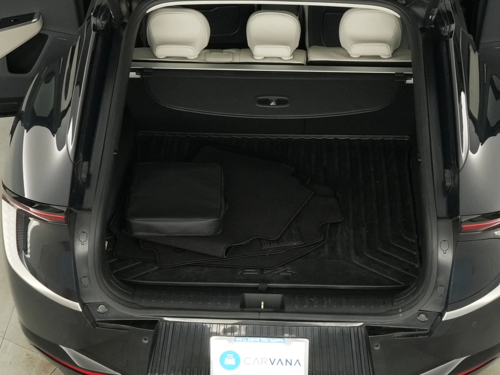 Thumbnail: 2022 Kia EV6 - 6