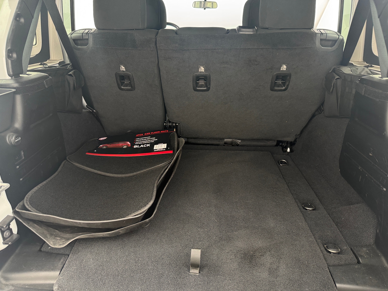 Thumbnail: 2021 Jeep Wrangler - 7