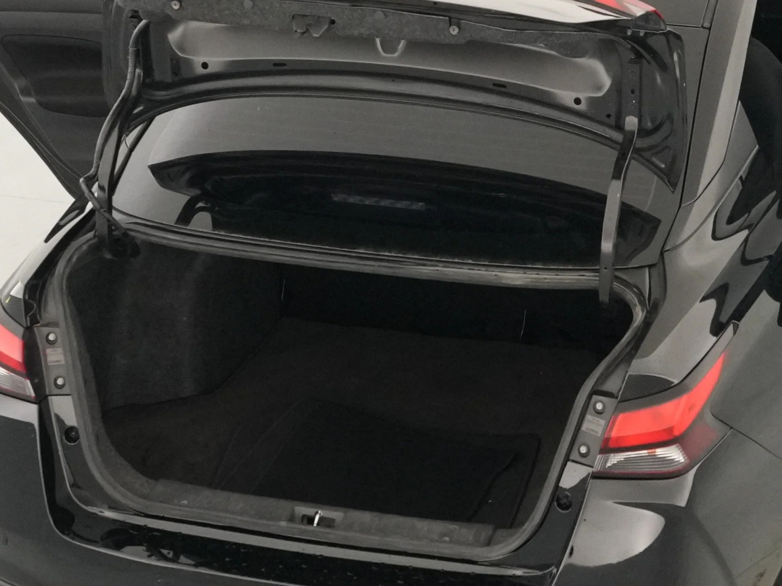 Thumbnail: 2021 Nissan Versa - 7