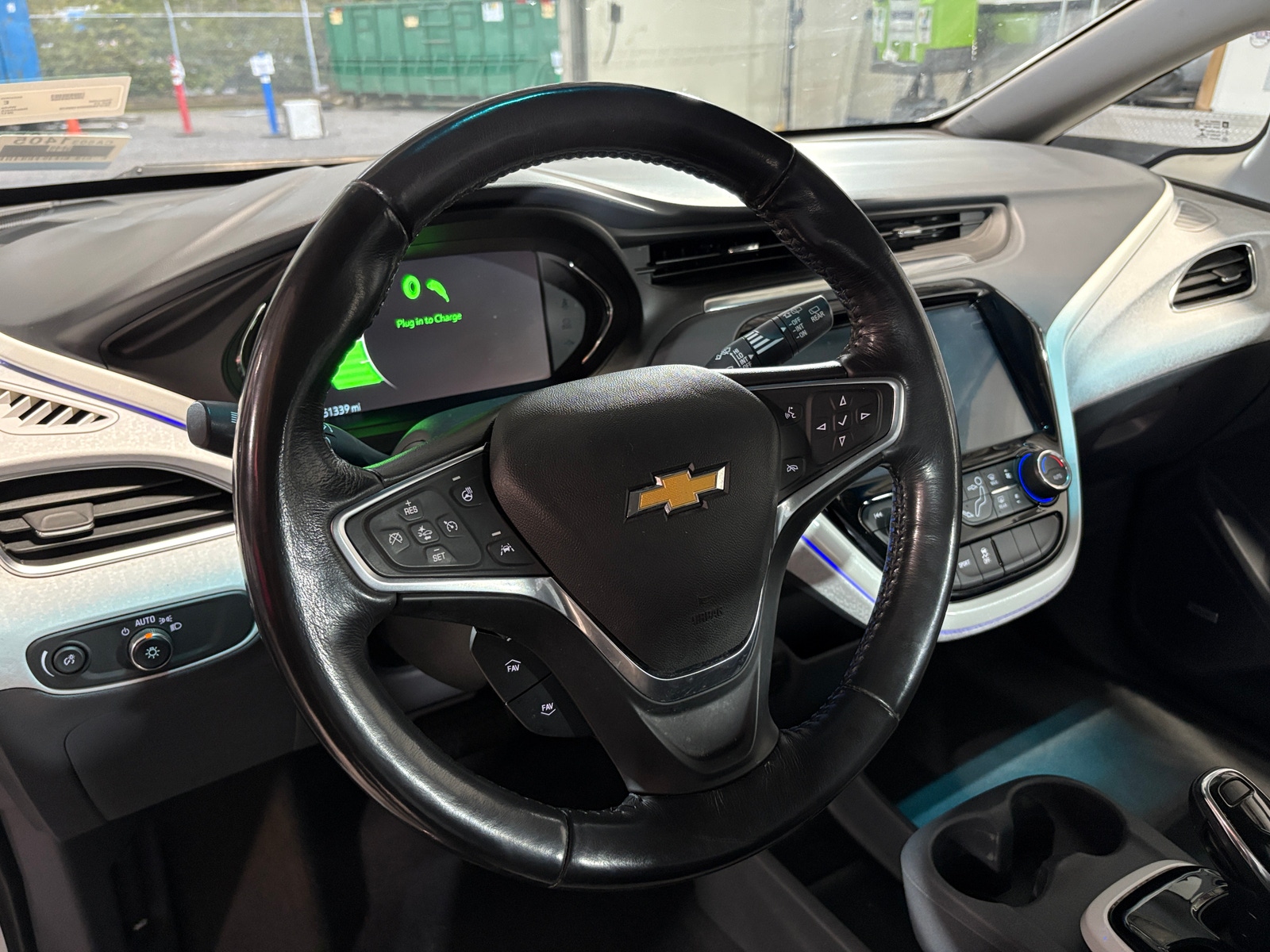 Thumbnail: 2017 Chevrolet Bolt EV - 4