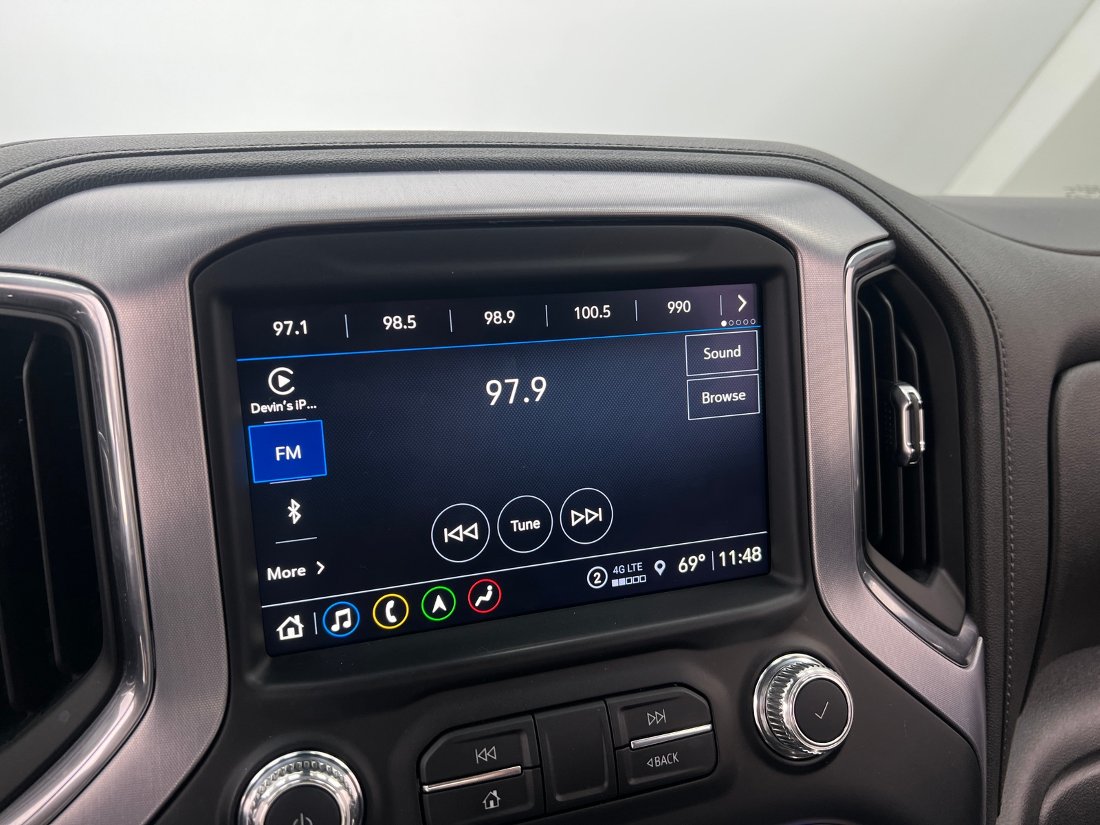 Thumbnail: 2022 GMC Sierra 1500 - 3