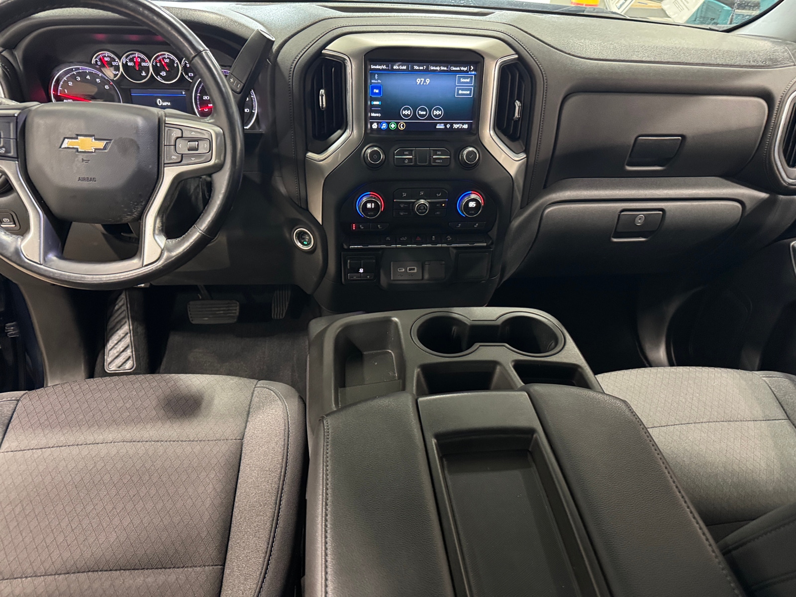 Thumbnail: 2021 Chevrolet Silverado 1500 - 3