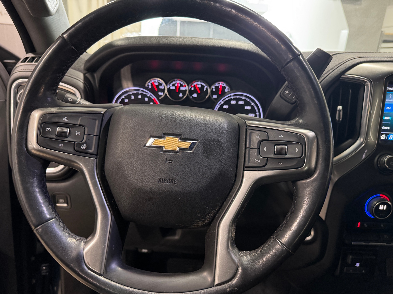 Thumbnail: 2021 Chevrolet Silverado 1500 - 5