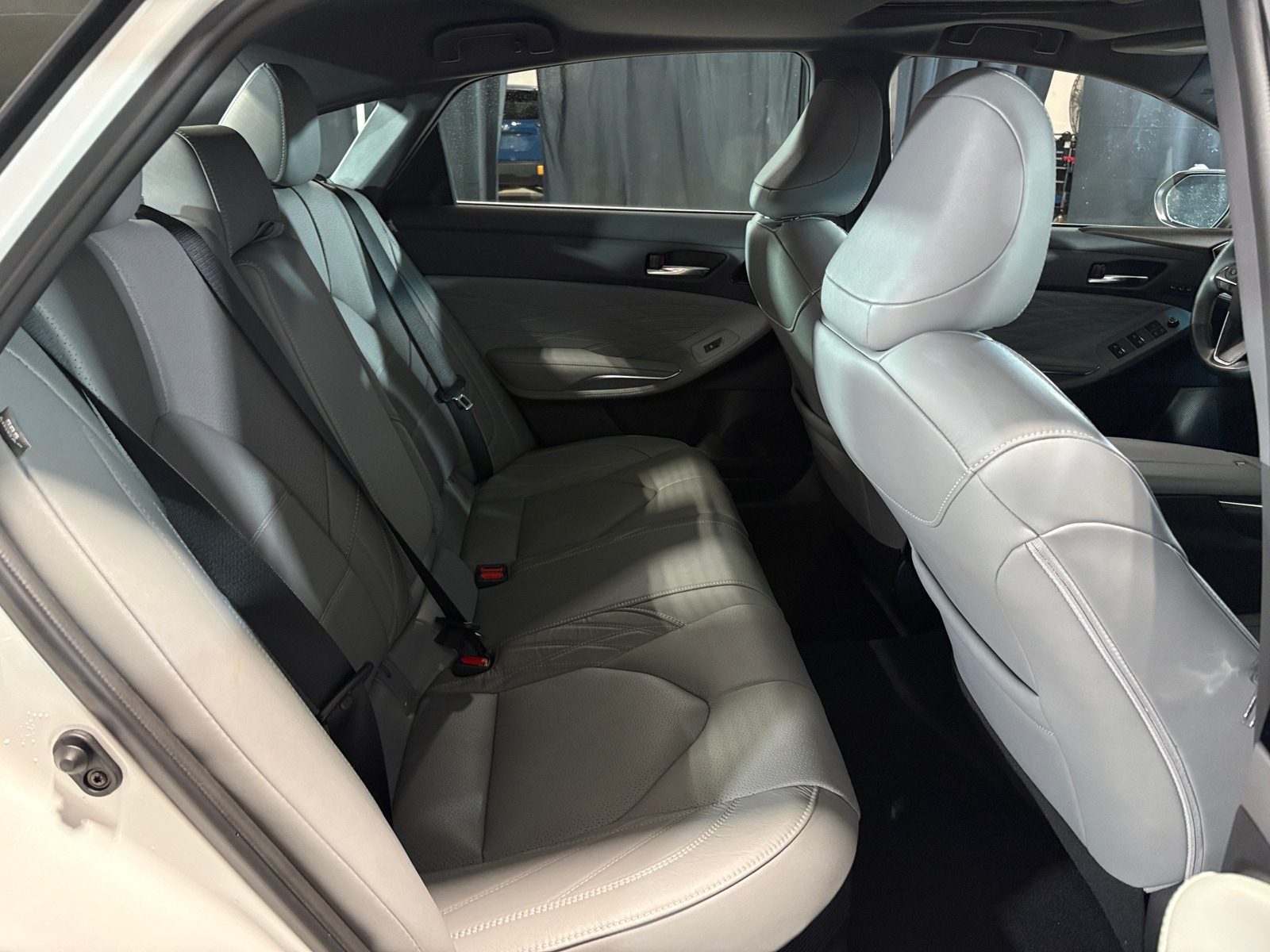 Thumbnail: 2020 Toyota Avalon - 5