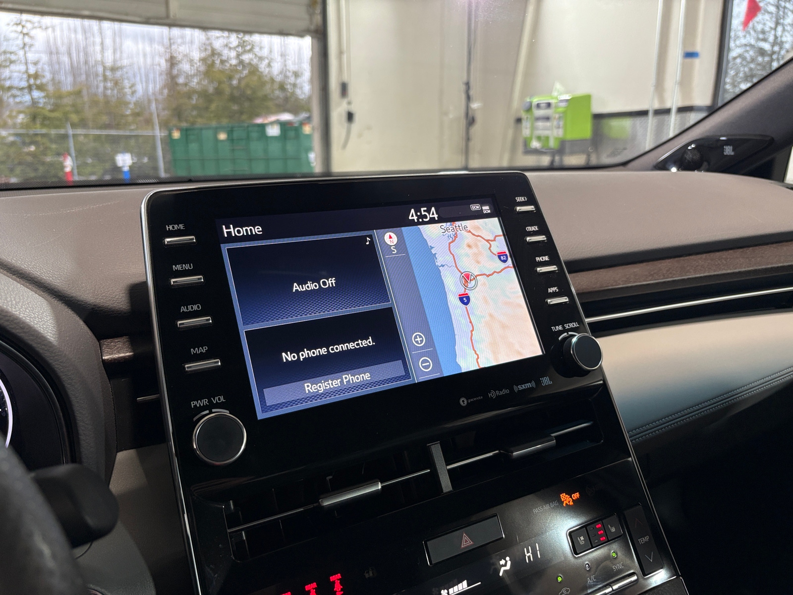 Thumbnail: 2020 Toyota Avalon - 3