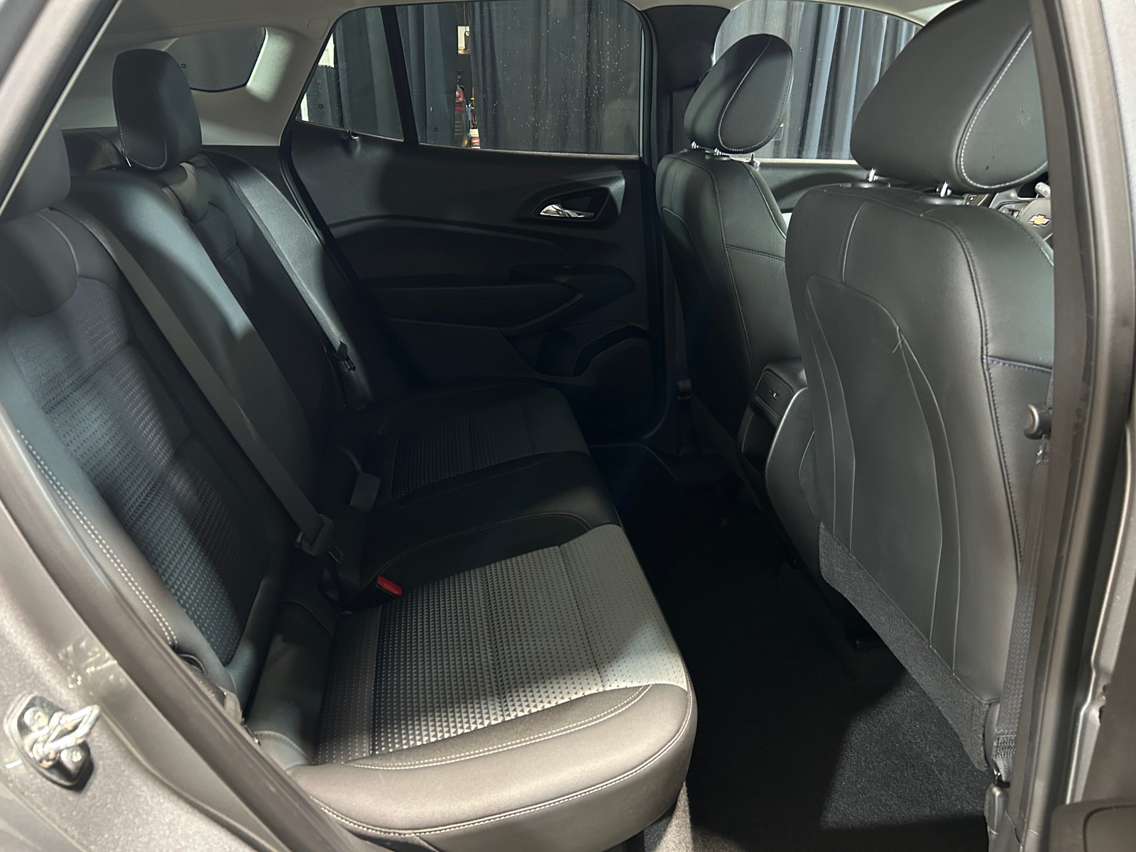 Thumbnail: 2025 Chevrolet Trax - 6