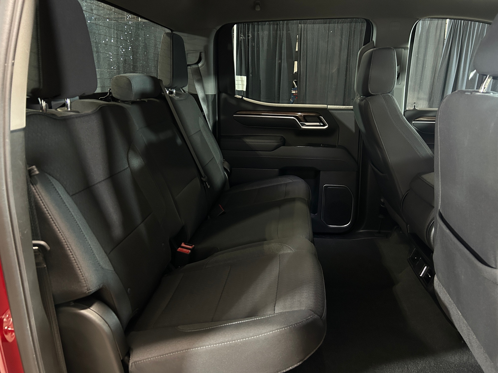 Thumbnail: 2026 Chevrolet Silverado 1500 - 6