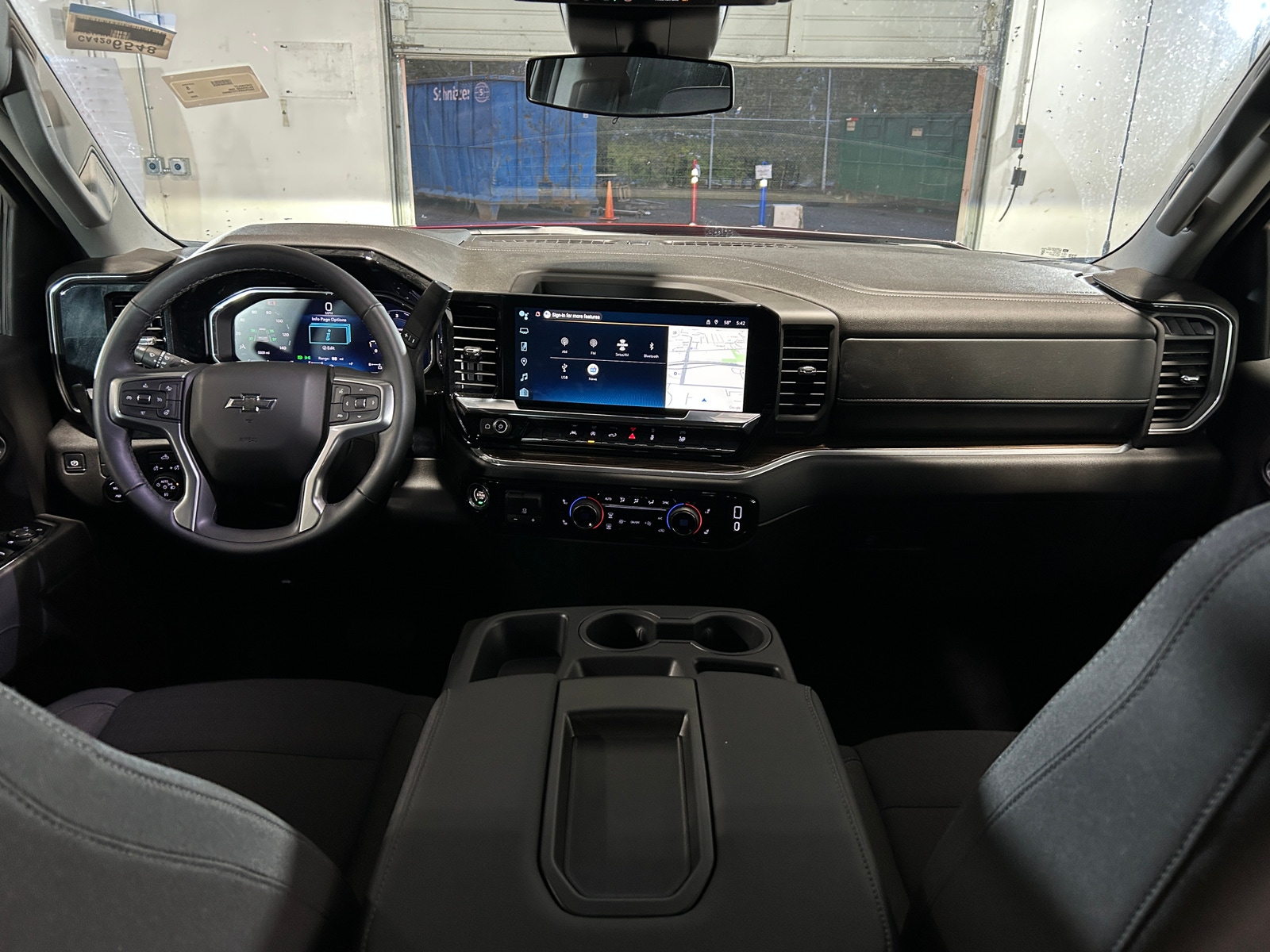 Thumbnail: 2026 Chevrolet Silverado 1500 - 3