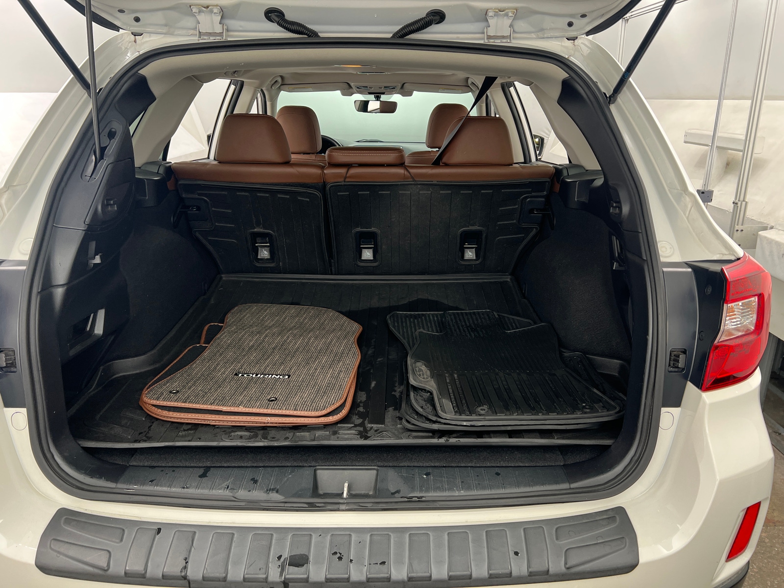 Thumbnail: 2017 Subaru Outback - 6