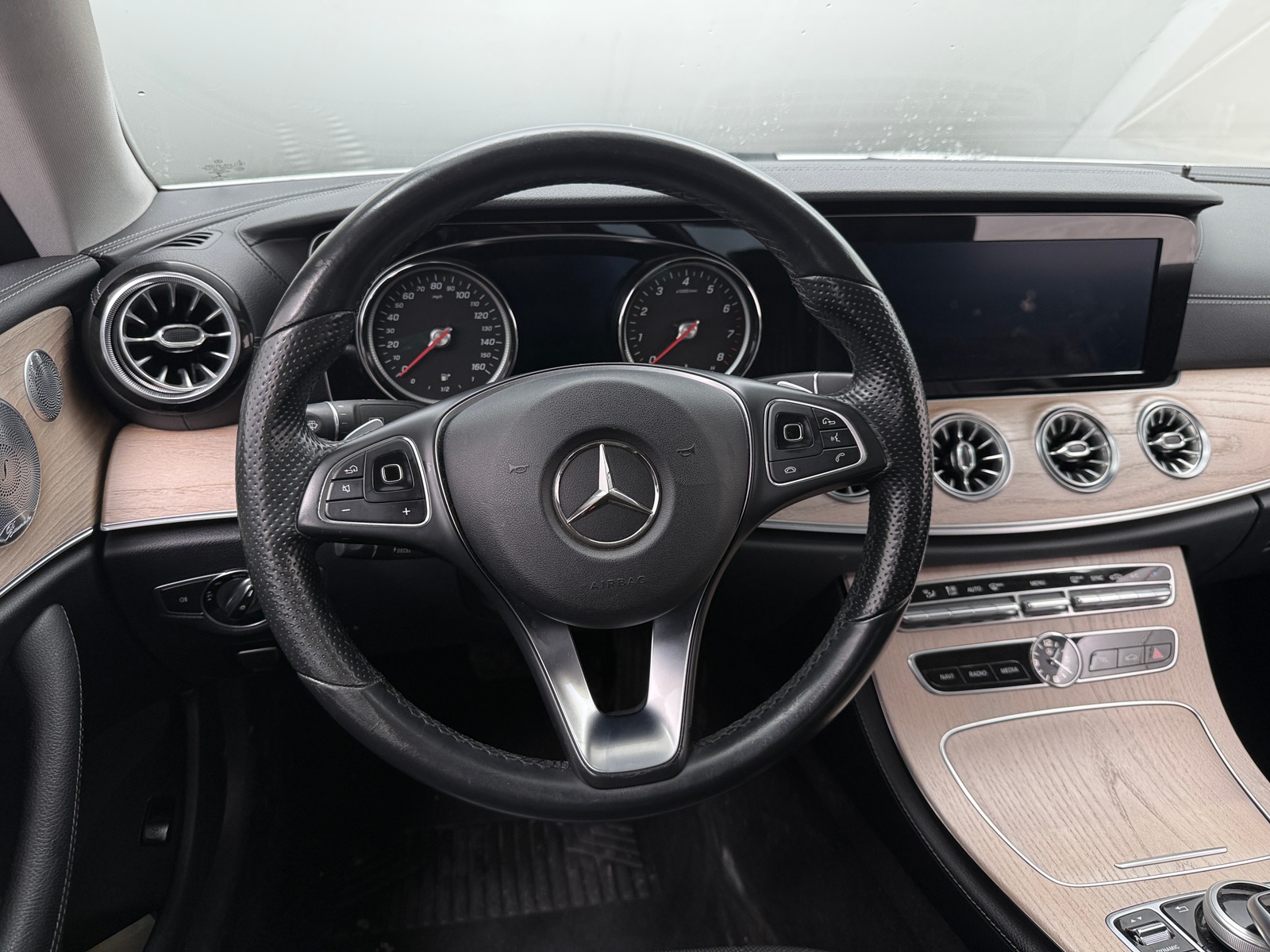 Thumbnail: 2018 Mercedes-Benz E-Class - 3