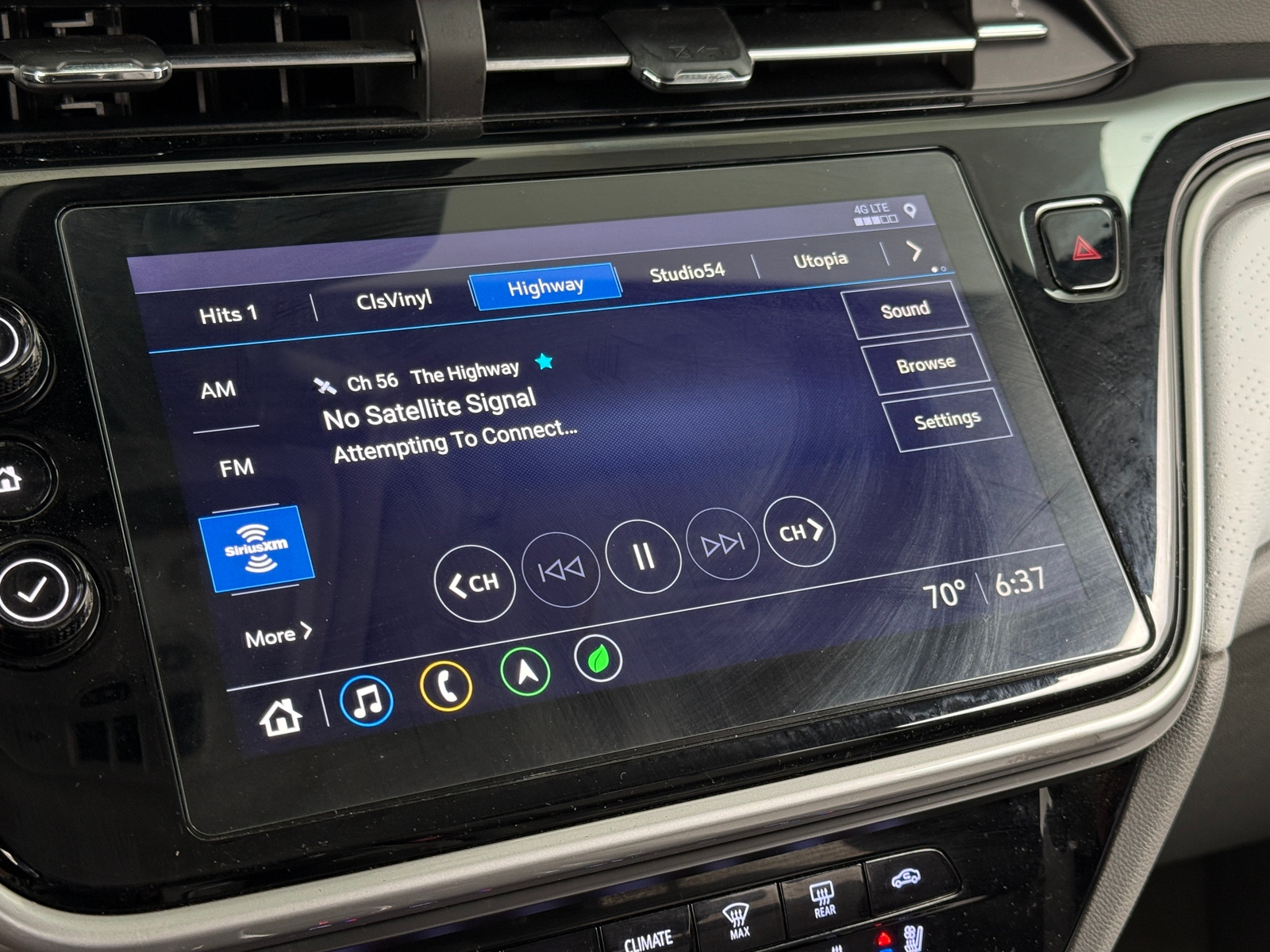 Thumbnail: 2022 Chevrolet Bolt EUV - 3