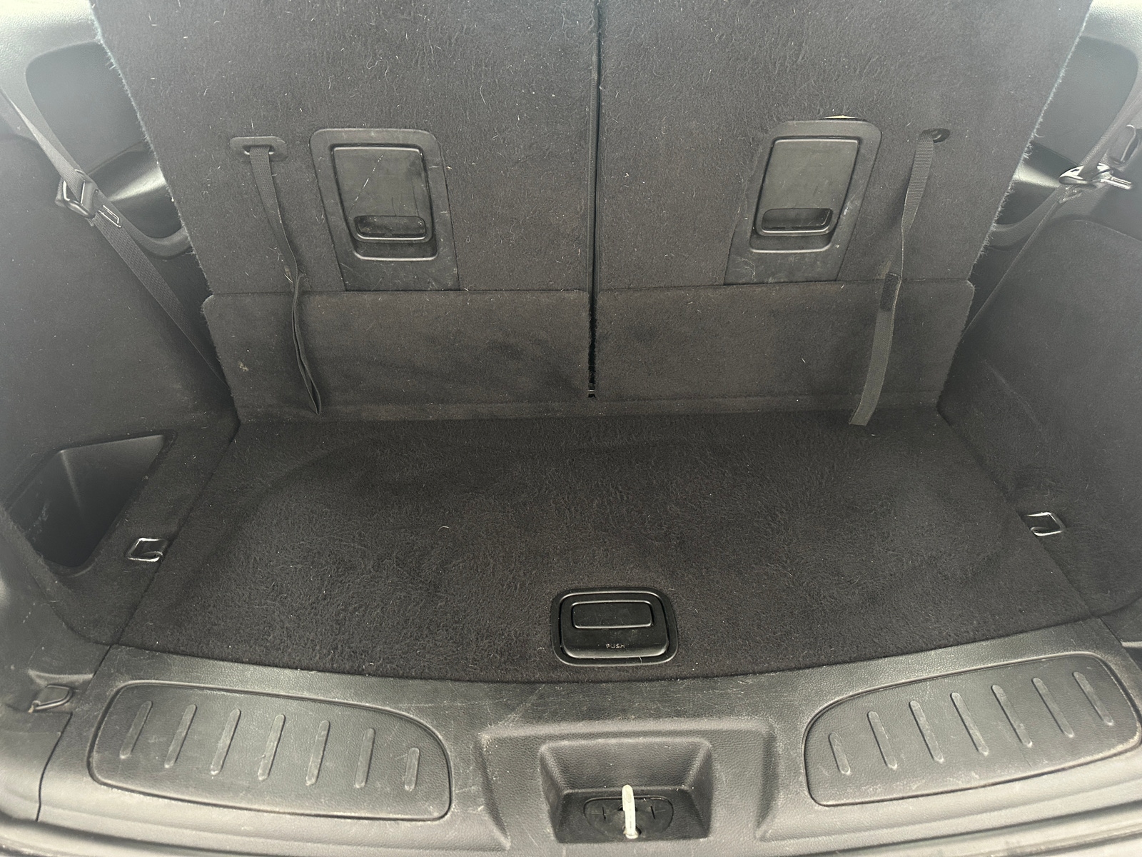 Thumbnail: 2022 Dodge Durango - 7